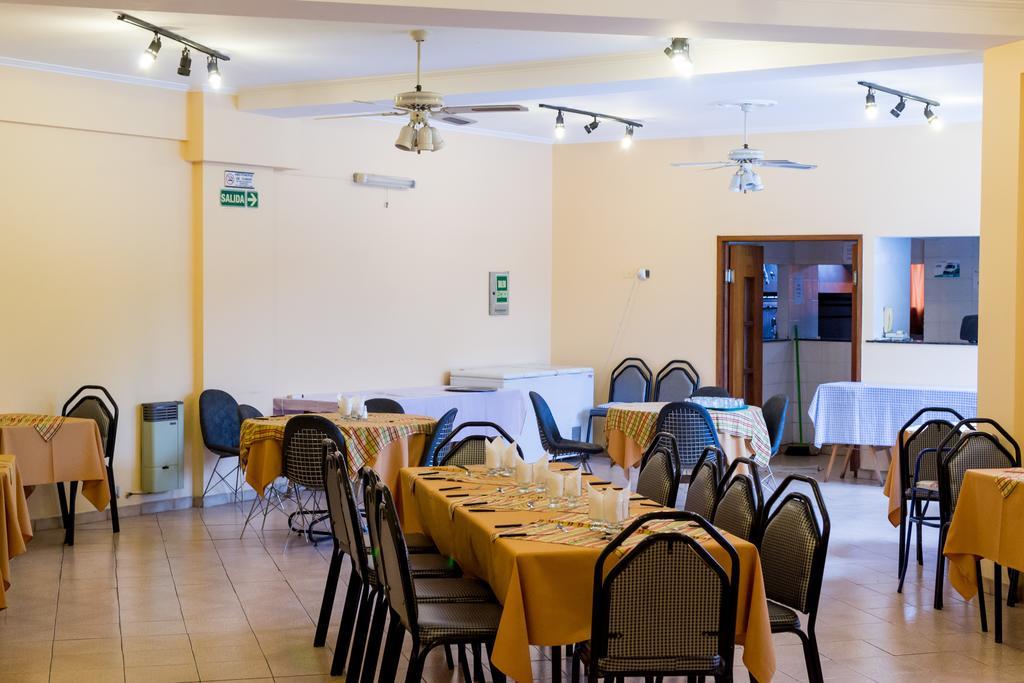 Hotel Temu Вила Карлос Пас Екстериор снимка
