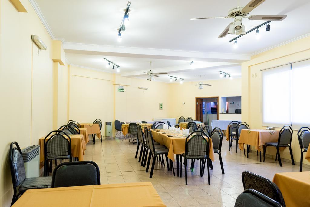 Hotel Temu Вила Карлос Пас Екстериор снимка