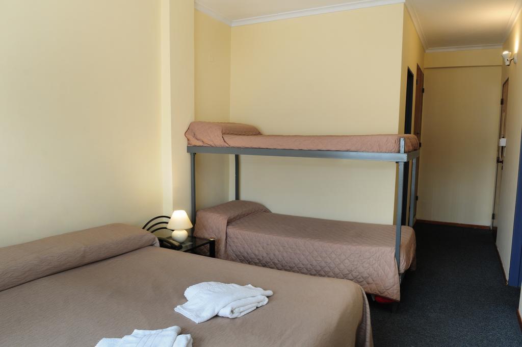 Hotel Temu Вила Карлос Пас Екстериор снимка
